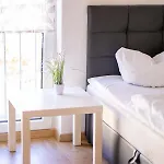 Sunnyhome Monteurwohnungen Und Nahe Regensburg Apartman