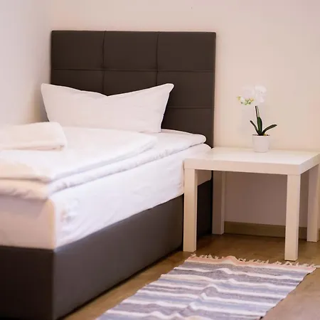 Sunnyhome Monteurwohnungen Und Nahe Regensburg