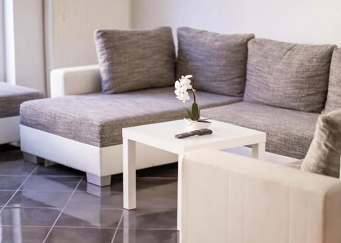 Apartamento Sunnyhome Monteurwohnungen Und Nahe Regensburg Obertraubling
