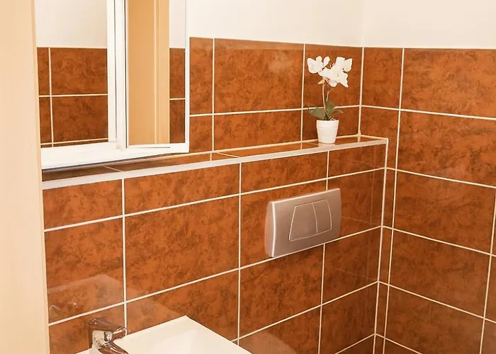 Sunnyhome Monteurwohnungen Und Nahe Regensburg *